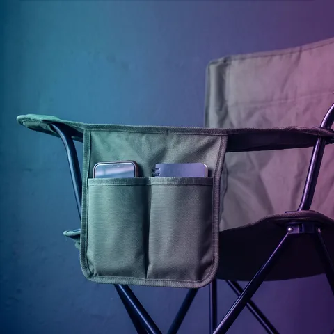넉넉한 측면 수납 포켓