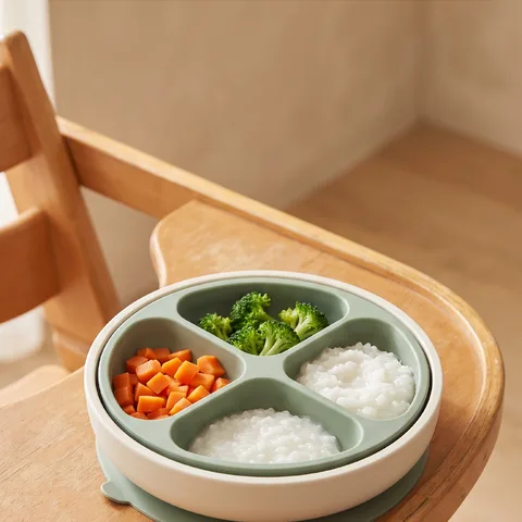 쏟지 않는 우리 아이 첫 식판