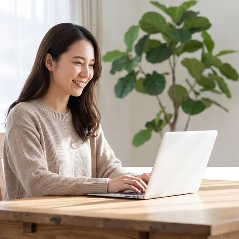 하단 굵은 띠