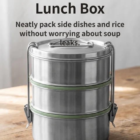 A Clean, Odor-Free 3-Tier Lunch Box