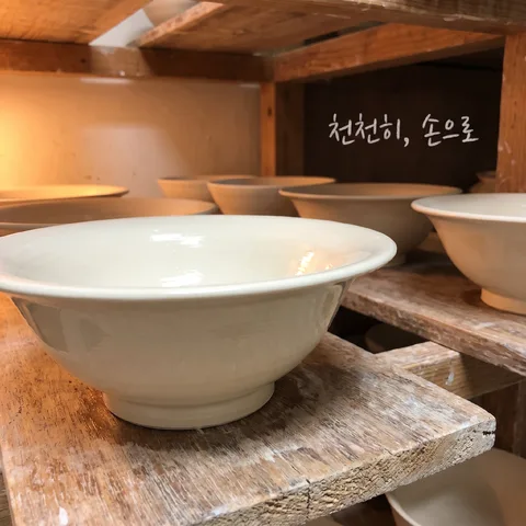 선반 위 만드는 중인 것들 · 메이킹 원목 · 메이킹 매크로
