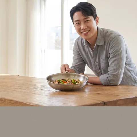 하단 굵은 띠